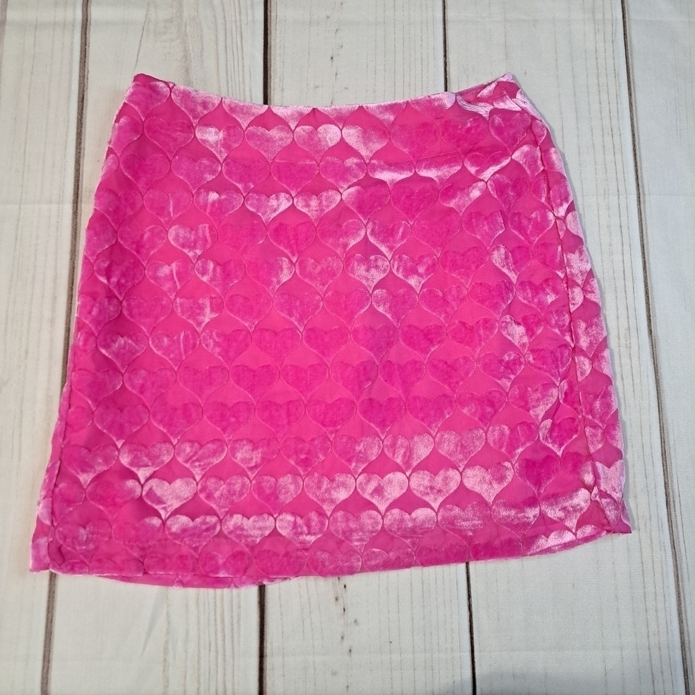 Cupcakes and Cashmere Viscose Blend Lined Velour Heart Mini Skirt Size 2